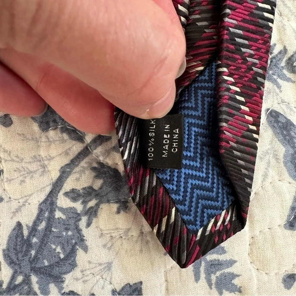 Michelsons Seven Fold Tie Red Black Gray Plaid Silk 58” x 3” Preppy Academic
